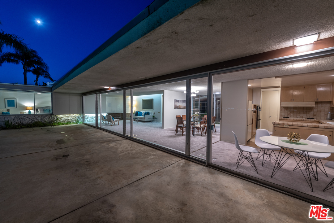 16533 Oldham Street Encino, CA 91436 - Photo 47 of 54