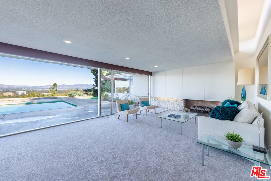 16533 Oldham Street Encino, CA 91436 - Photo 10 of 54