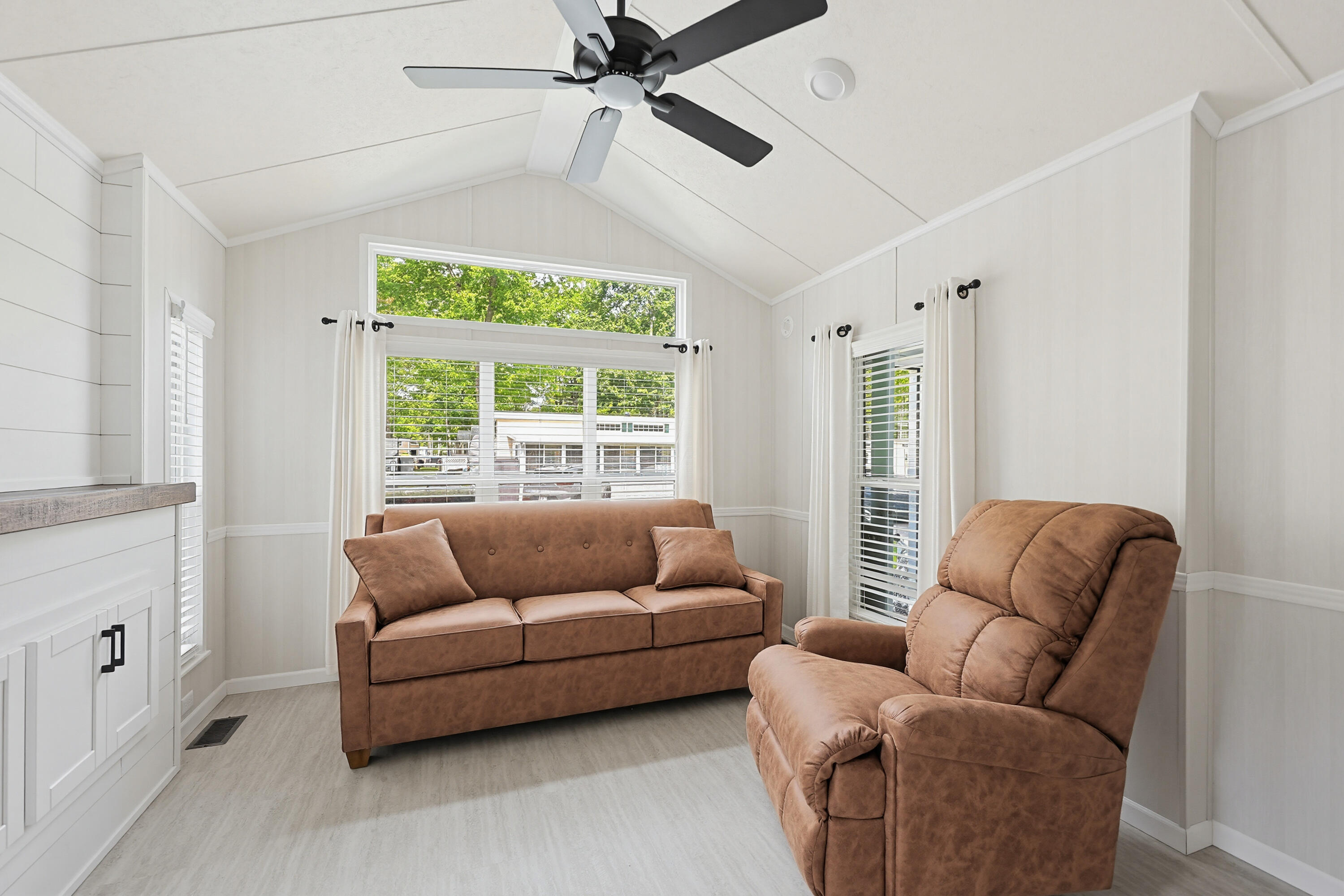 150 Chapel Road, Unit 906 Wells, ME 04090 - Photo 6 of 49 IMG_2662