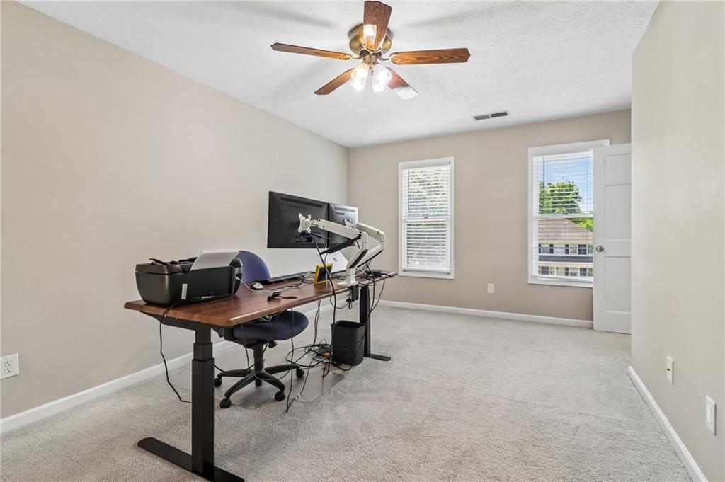 1074 Wash Lee Drive Southwest Lilburn, GA 30047 - Photo 11 of 32