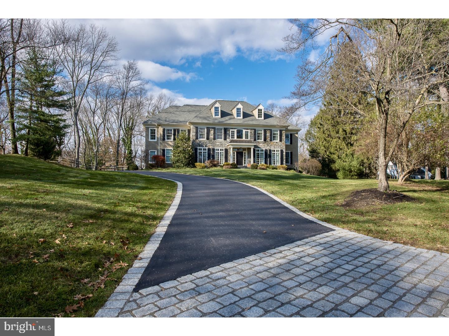 21 Dunminning Road Newtown Square, PA 19073 - Photo 2 of 25