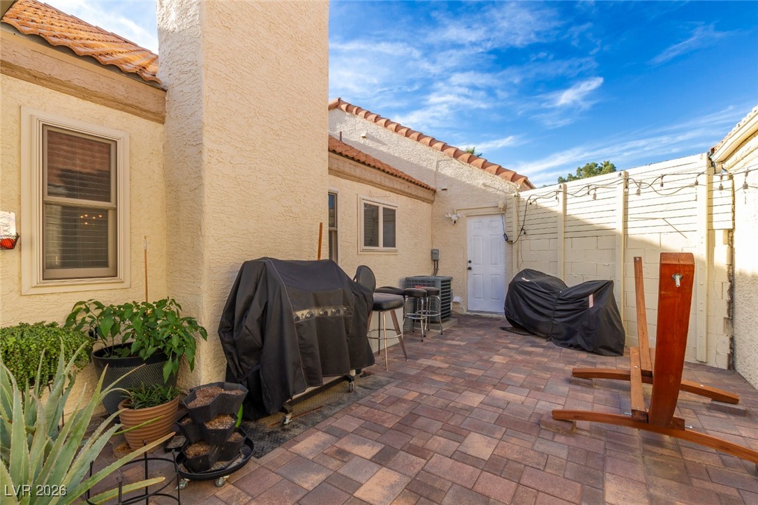 258 Spring Hills Lane Henderson, NV 89074 - Photo 34 of 39