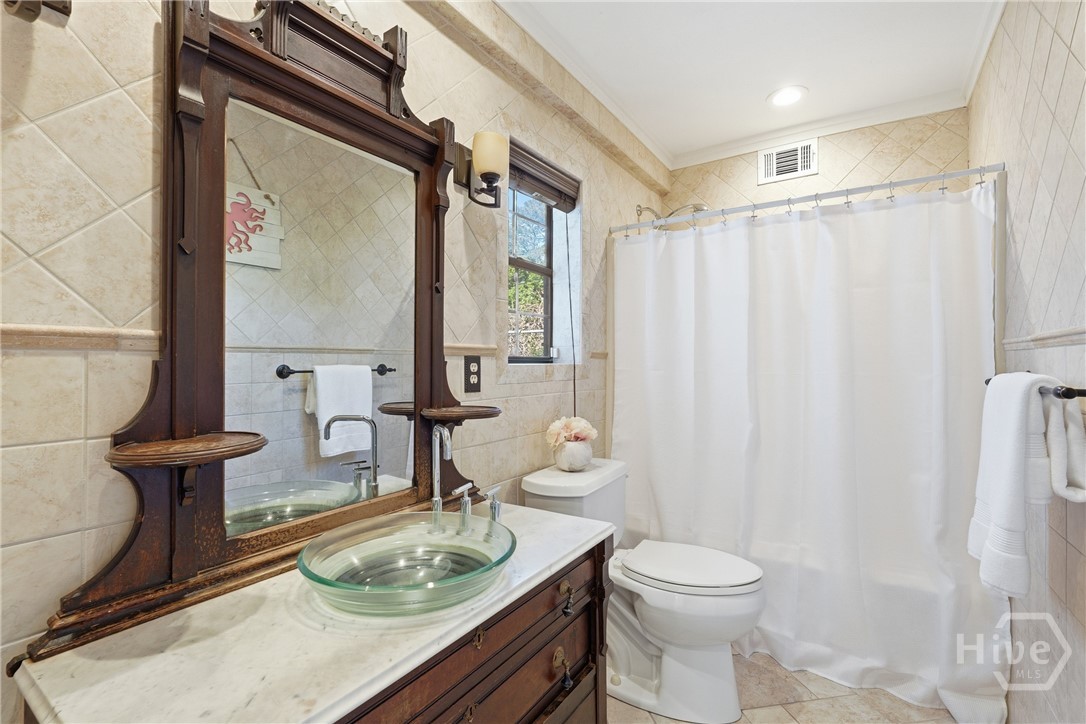 9 Brewster Street Savannah, GA 31419 - Photo 16 of 37