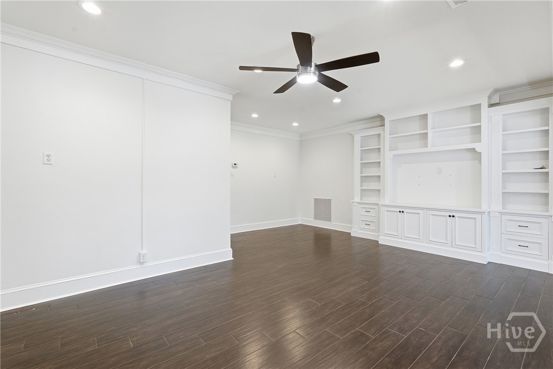 9 Brewster Street Savannah, GA 31419 - Photo 10 of 37