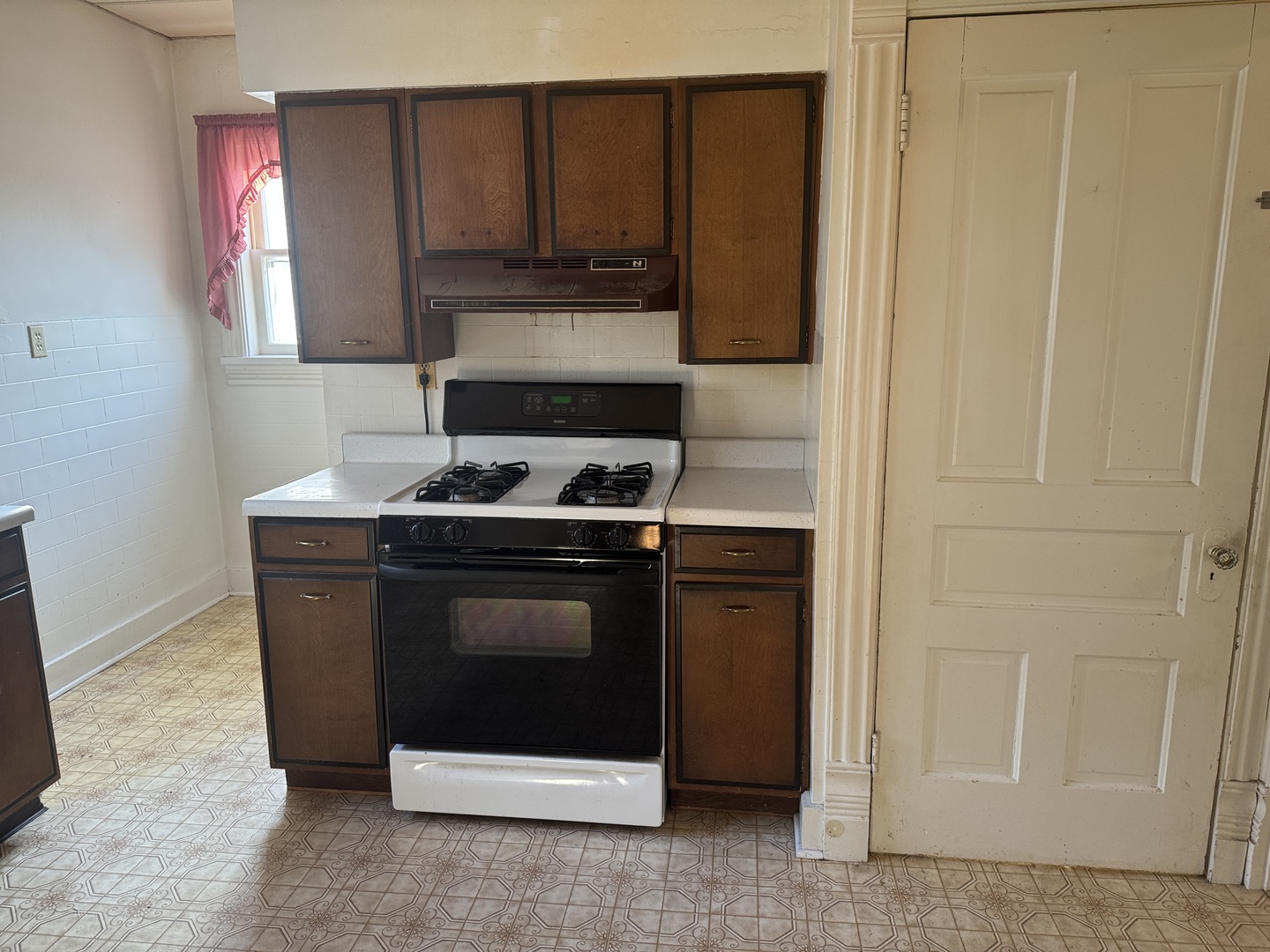 723 North Madison Street Clinton, IL 61727 - Photo 18 of 51