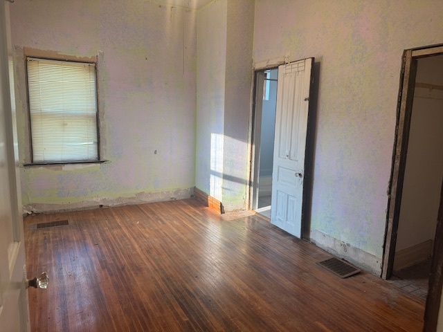 723 North Madison Street Clinton, IL 61727 - Photo 28 of 51