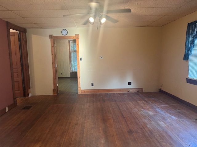 723 North Madison Street Clinton, IL 61727 - Photo 10 of 51