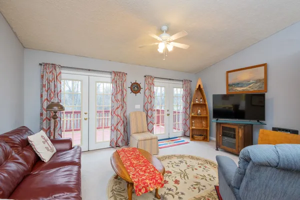 $260,000 | 60 Pathfinder Drive, Lexington, VA 24450