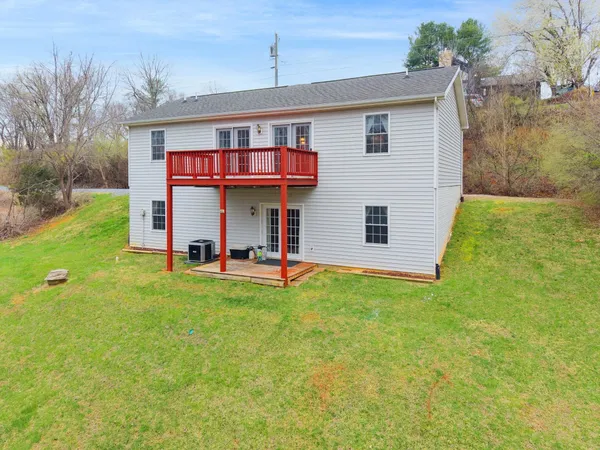 $260,000 | 60 Pathfinder Drive, Lexington, VA 24450