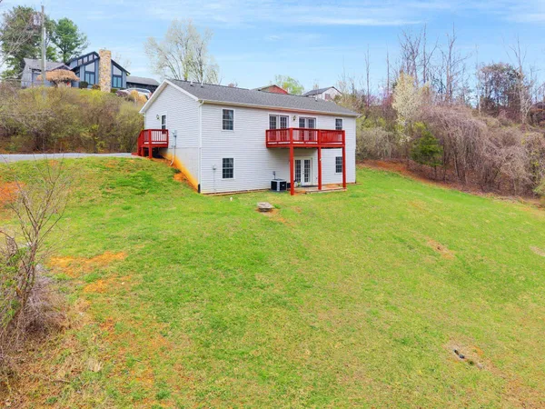 $260,000 | 60 Pathfinder Drive, Lexington, VA 24450