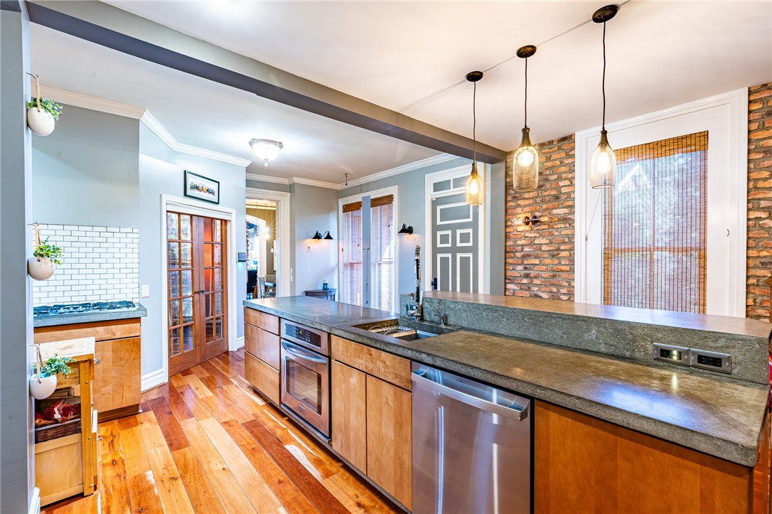 77 Atkinson Street Rochester, NY 14608 - Photo 18 of 50