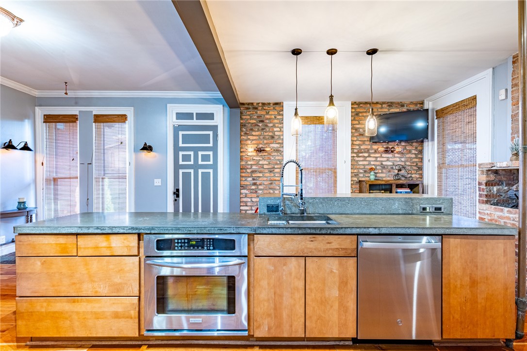 77 Atkinson Street Rochester, NY 14608 - Photo 19 of 50