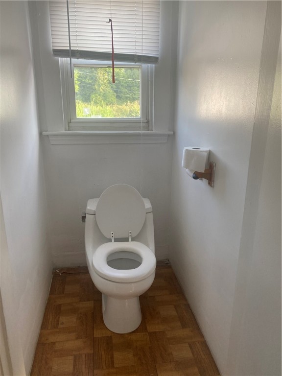3122 West Shore Road Warwick, RI 02886 - Photo 9 of 15