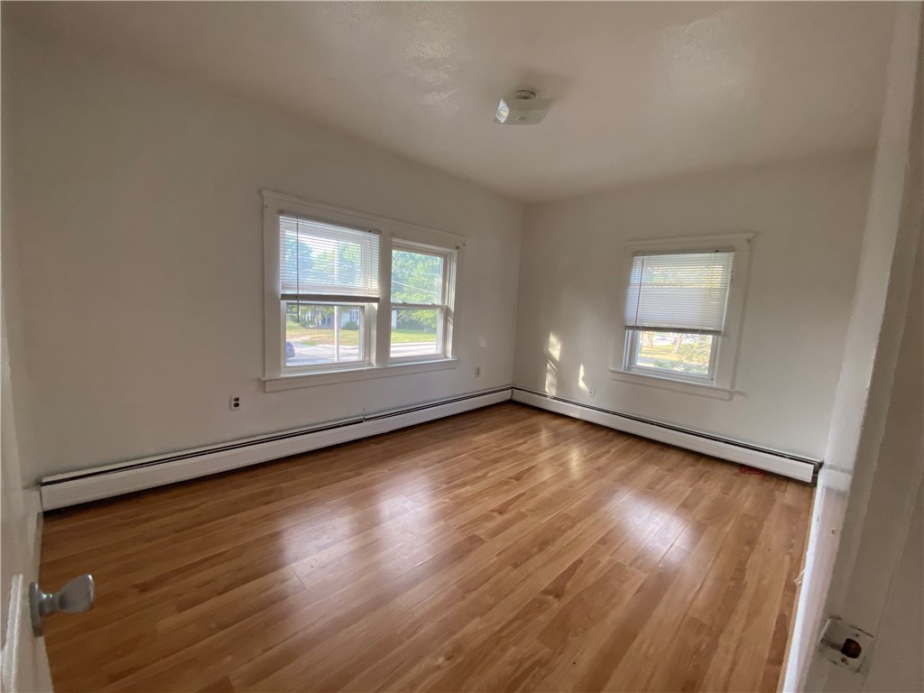 3122 West Shore Road Warwick, RI 02886 - Photo 10 of 15