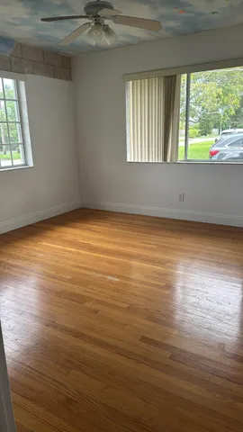 $1,000 | 117 Southeast 4th Avenue, Deerfield Beach, FL 33441