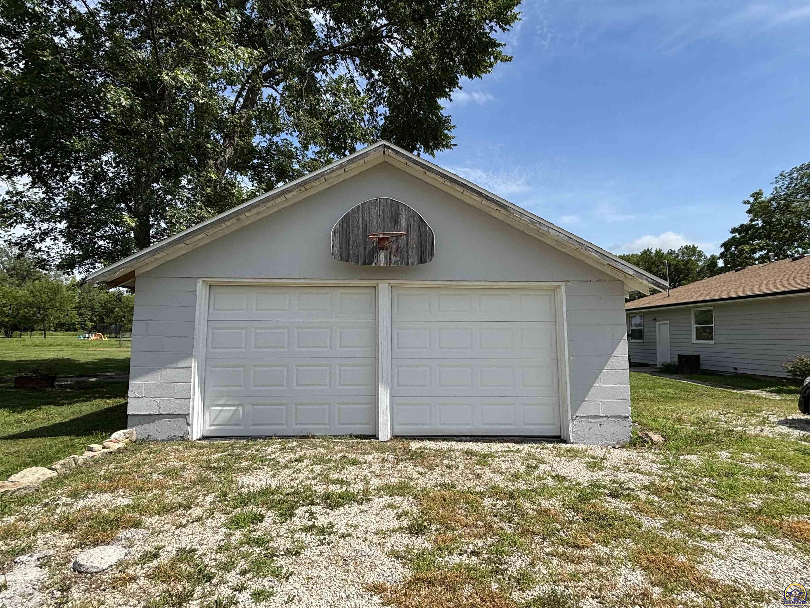 1761 Rd B2 Emporia, KS 66801 - Photo 18 of 25