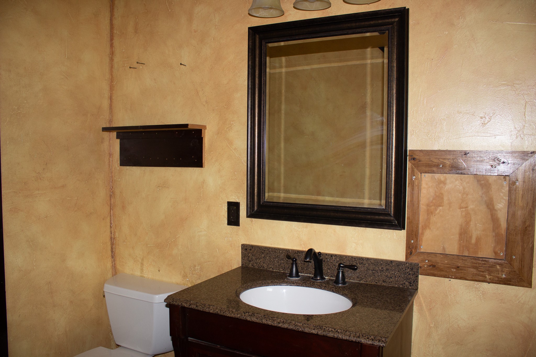 24765 Wicklow Road Hempstead, TX 77445 - Photo 20 of 29 a bathroom with a sink a toilet and shower
