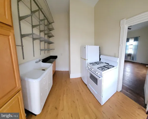 $1,200 | 1107 Prince Edward Street, Unit 3, Fredericksburg, VA 22401