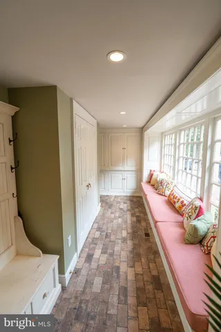 a view of entryway and hall