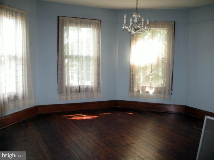 401 New Road Wilmington, DE 19805 - Photo 3 of 9 Gallery Image 3