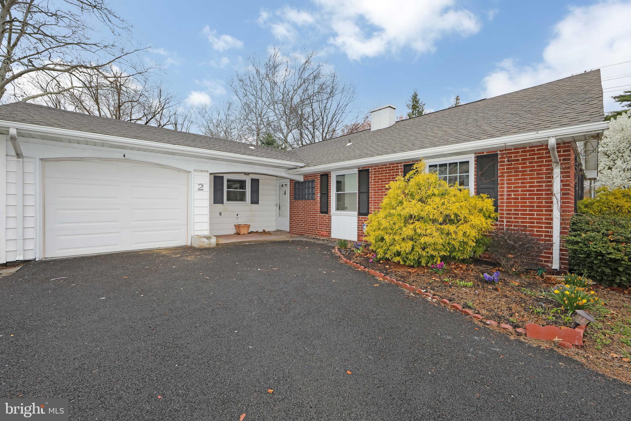 2 South Sunset Road Willingboro, NJ 08046 - Photo 2 of 27