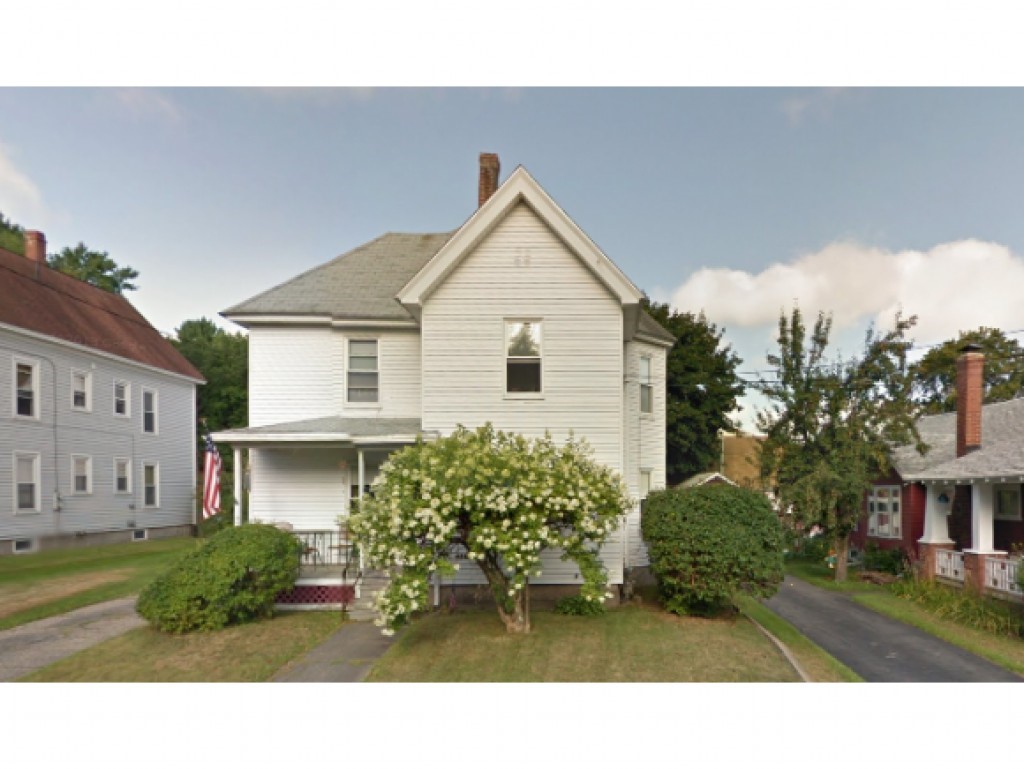 31 Riddle Street Manchester, NH 03102 - Photo 4 of 19