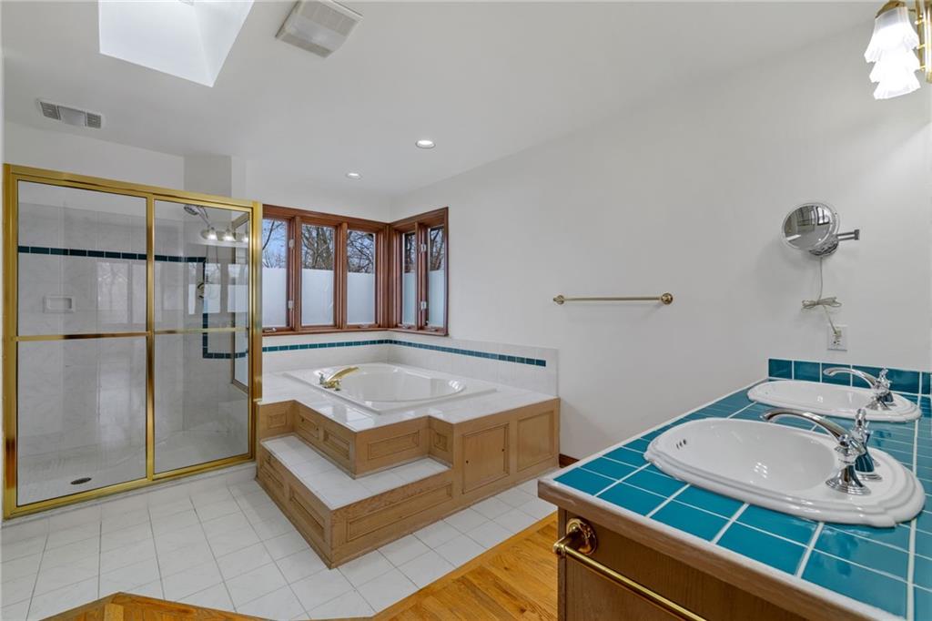 910 Settlers Ridge Road Pittsburgh, PA 15238 - Photo 28 of 50 Gallery Image 28