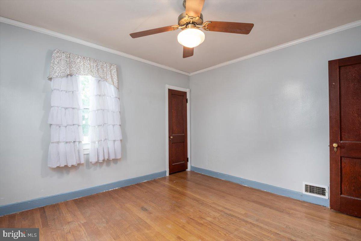 2726 Glendale Road Baltimore, MD 21234 - Photo 15 of 32 Bedroom 1