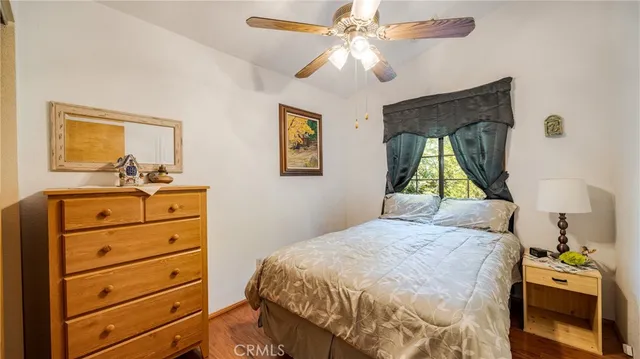 $300,000 | 24941 Faulhorn Drive, Crestline, CA 92325