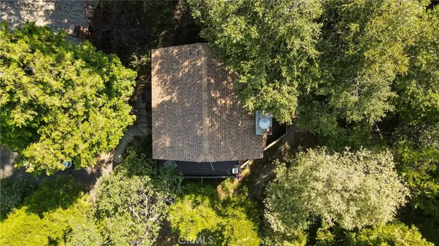 $300,000 | 24941 Faulhorn Drive, Crestline, CA 92325