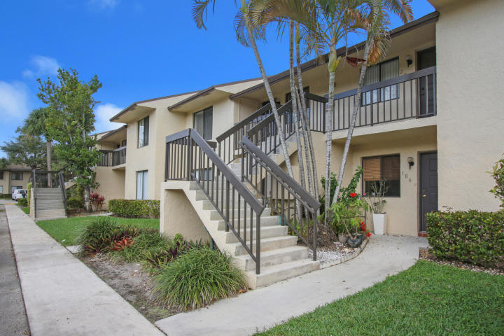 6552 Arleigh Court, Unit 207 Boca Raton, FL 33433 - Photo 1 of 22 20190314163044328529000000-o