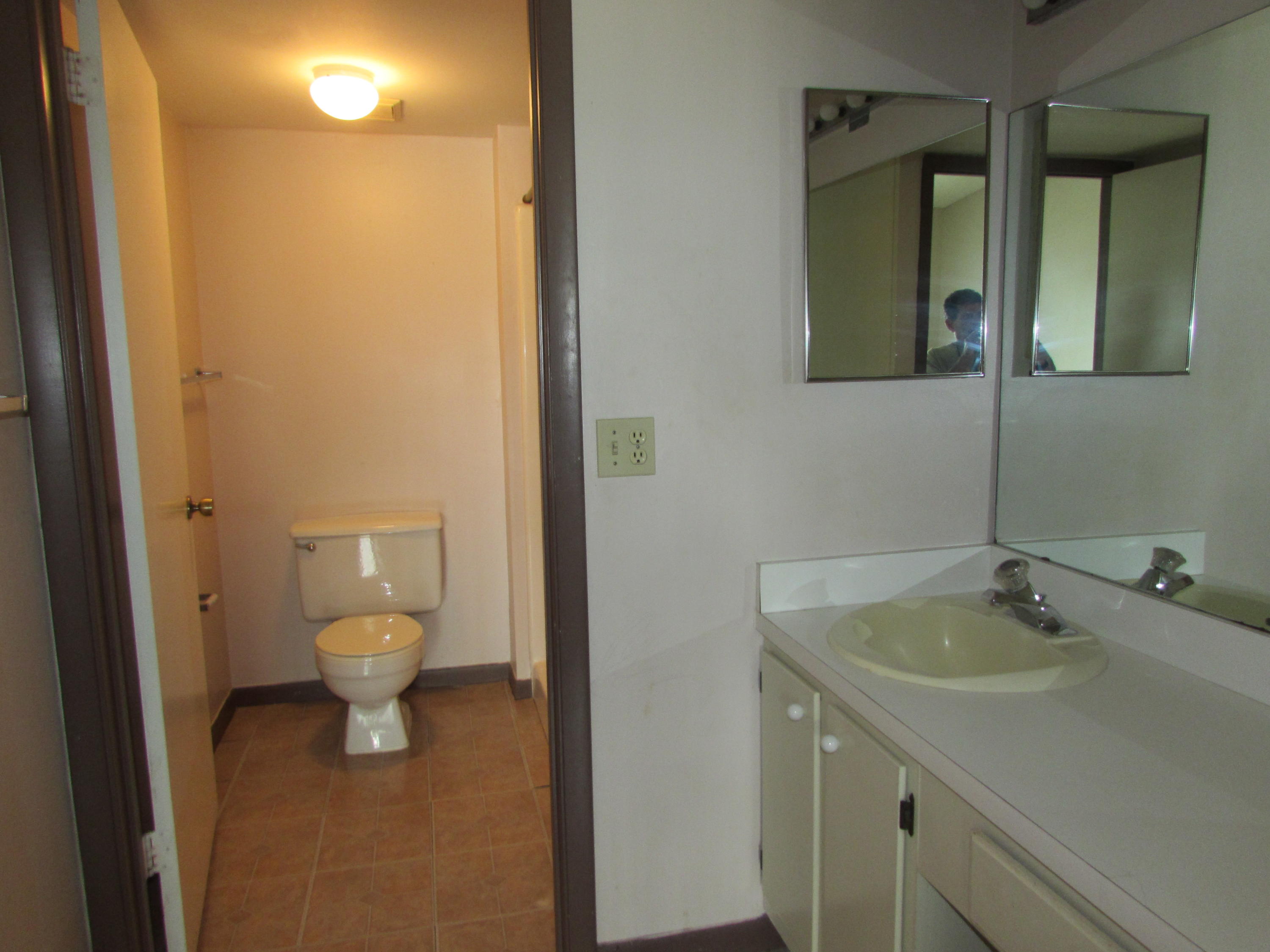 6552 Arleigh Court, Unit 207 Boca Raton, FL 33433 - Photo 14 of 22 IMG_1662