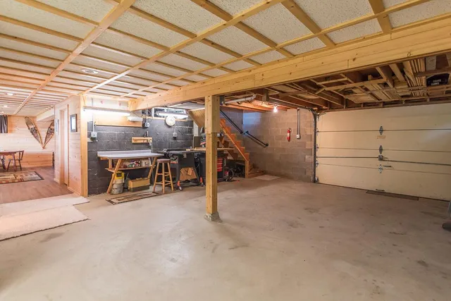 $998,000 | 6685 South Point Drive, Pine River, MN 56474