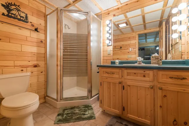 $998,000 | 6685 South Point Drive, Pine River, MN 56474