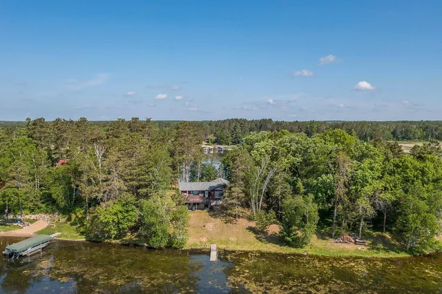 $998,000 | 6685 South Point Drive, Pine River, MN 56474
