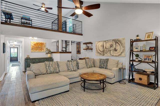 713 Tullulah Avenue River Ridge, LA 70123 - Photo 4 of 39