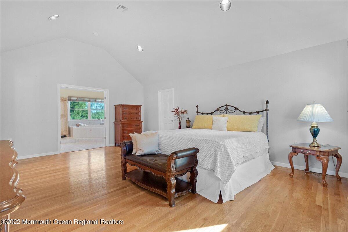 162 Pleasant Valley Road Morganville, NJ 07751 - Photo 33 of 62 33-162 Pleasant Valley Rd, Morganville,