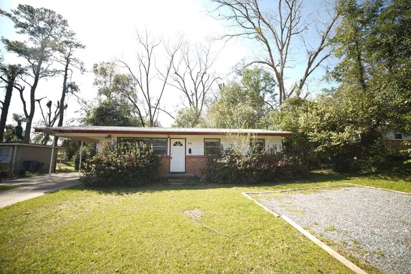 $1,775 | 318 Meadowbrook Lane, Tallahassee, FL 32304