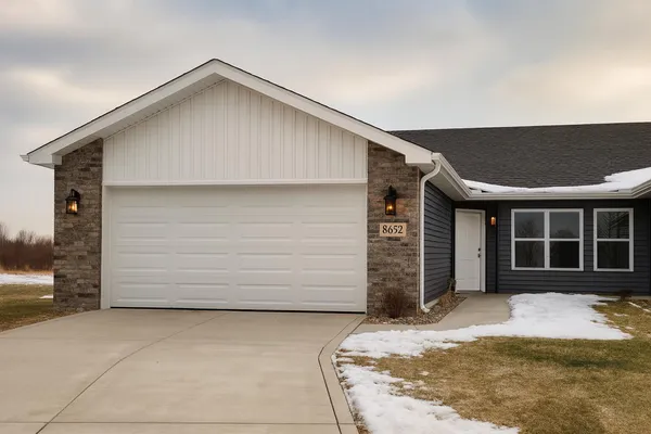 $328,500 | 8652 Madison Street, Merrillville, IN 46410