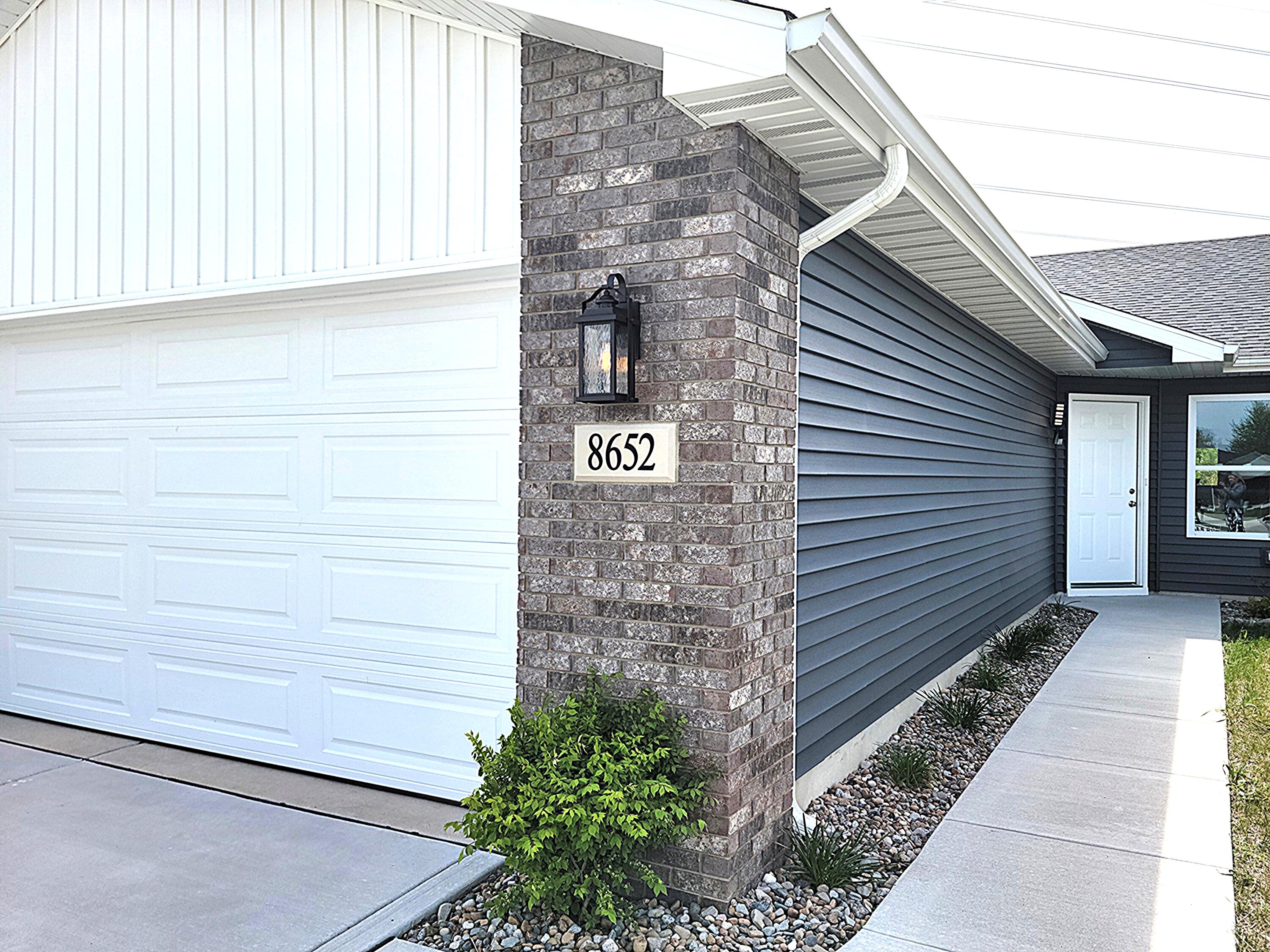 8652 Madison Street Merrillville, IN 46410 - Photo 2 of 17 3000x2250