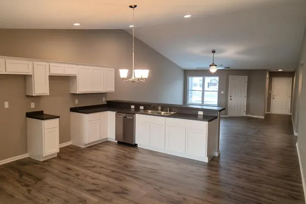 $328,500 | 8652 Madison Street, Merrillville, IN 46410