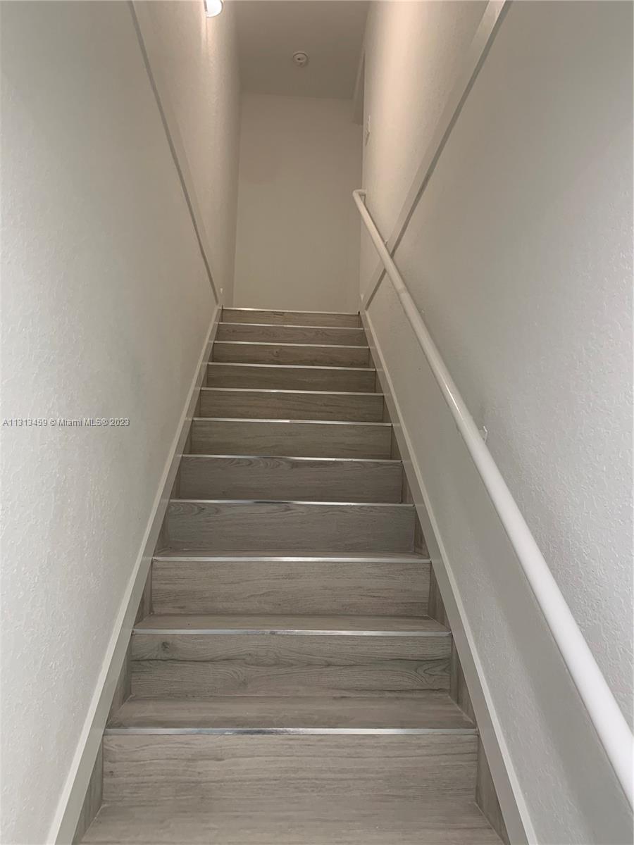 25680 Southwest 143rd Avenue Homestead, FL 33032 - Photo 17 of 20 a view of entryway