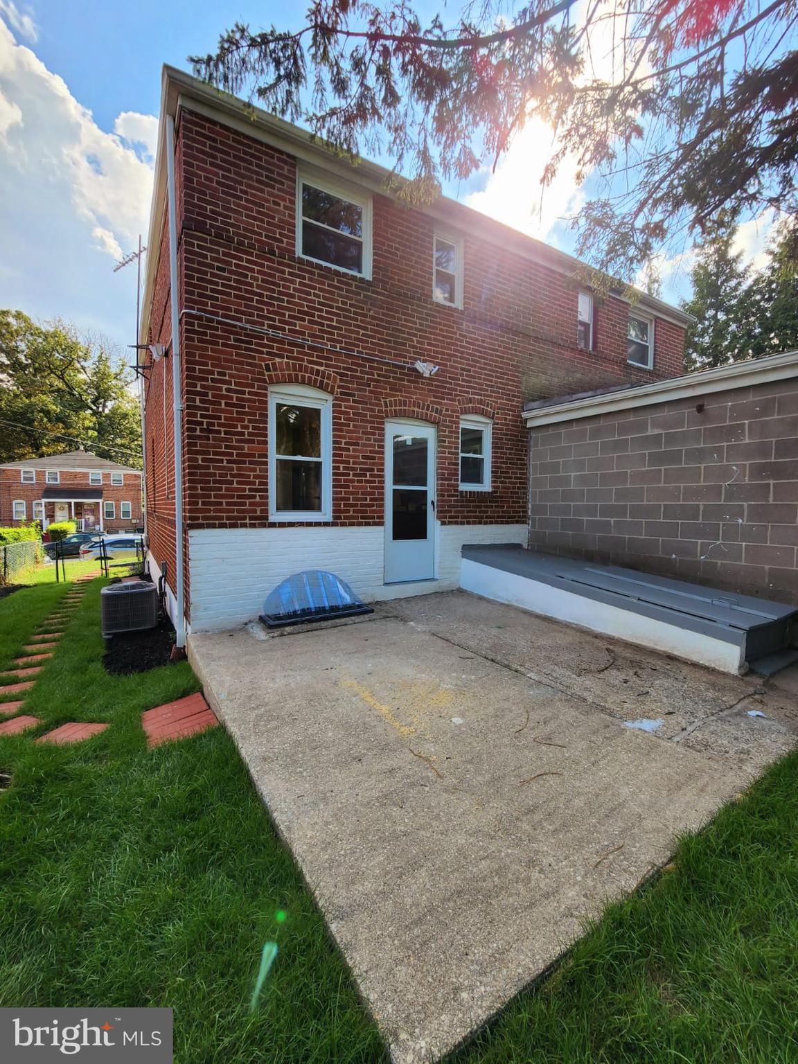 1640 Naturo Road Towson, MD 21286 - Photo 3 of 21