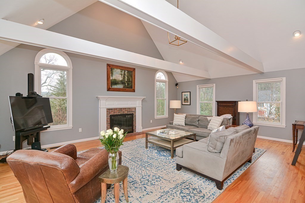 30 Country Road Holliston, MA 01746 - Photo 13 of 42 Gallery Image 13