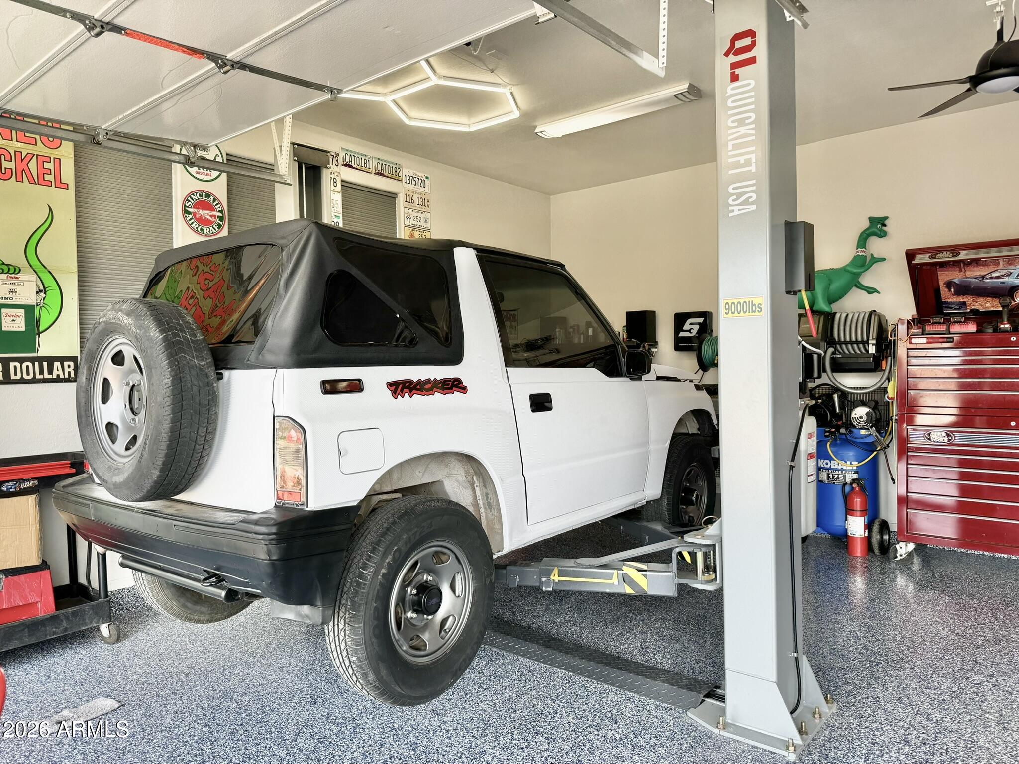22909 West Sierra Ridge Way Wittmann, AZ 85361 - Photo 85 of 108 Lift