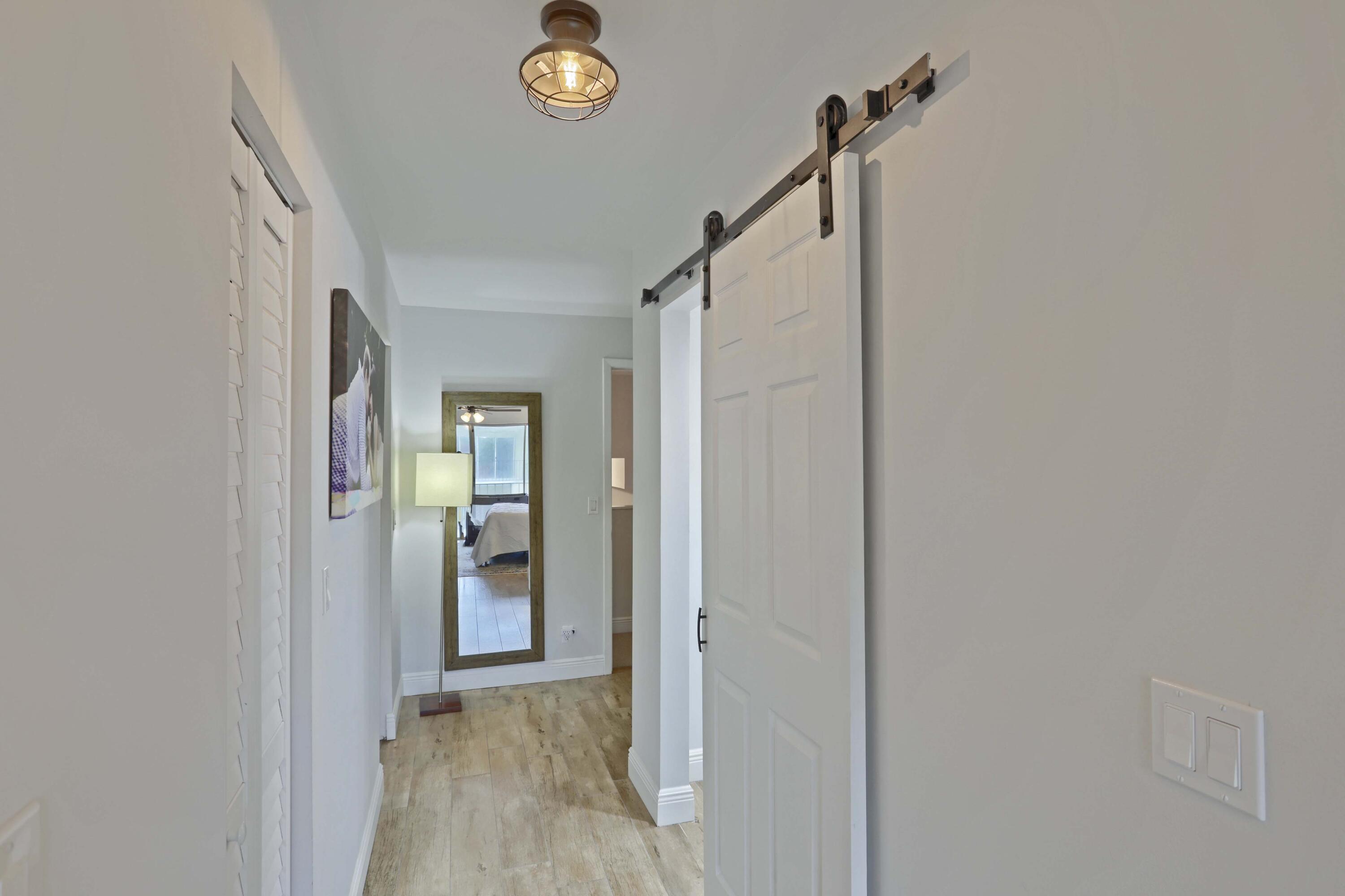 388 Golfview Road, Unit H North Palm Beach, FL 33408 - Photo 20 of 24 37_320a6533-hdr(6)