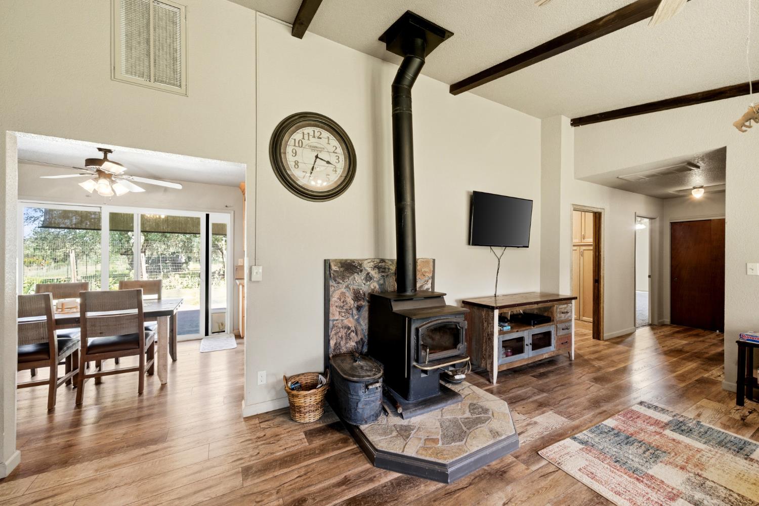 15828 Barney Road Plymouth, CA 95669 - Photo 6 of 71 a view of a livingroom with furniture and a large window