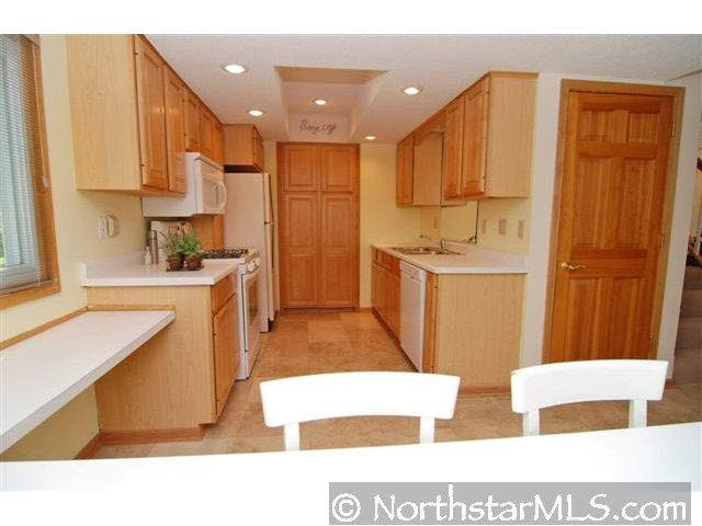8 1st Street Excelsior, MN 55331 - Photo 8 of 10 Gallery Image 8
