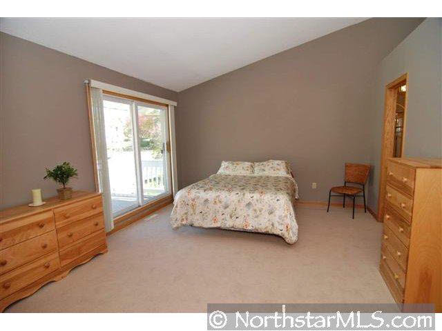 8 1st Street Excelsior, MN 55331 - Photo 9 of 10 Gallery Image 9