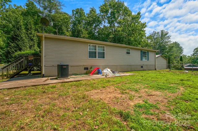 a house view with a garden space